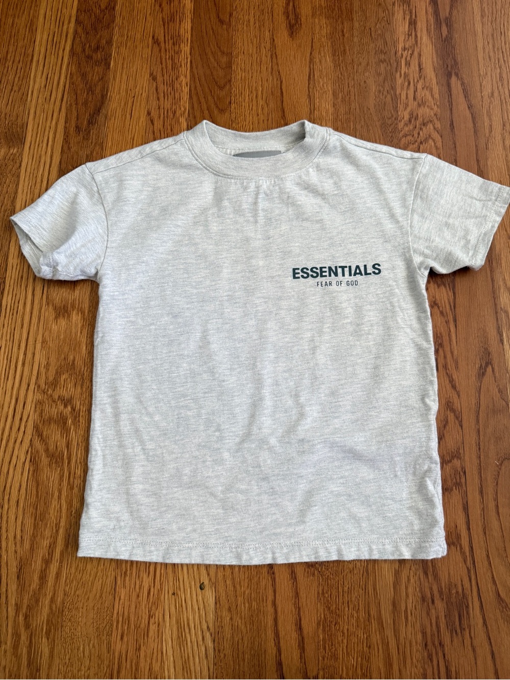 Essentials Fear of God kids gray tshirt 6/7